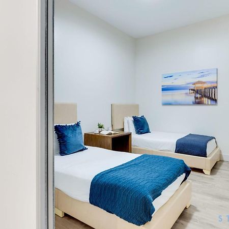 Beachfront Resort - Hot Tub & Pool- Near Beach Hollywood Extérieur photo
