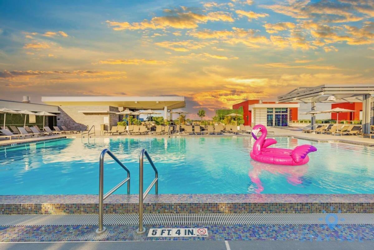 Beachfront Resort - Hot Tub & Pool- Near Beach Hollywood Extérieur photo
