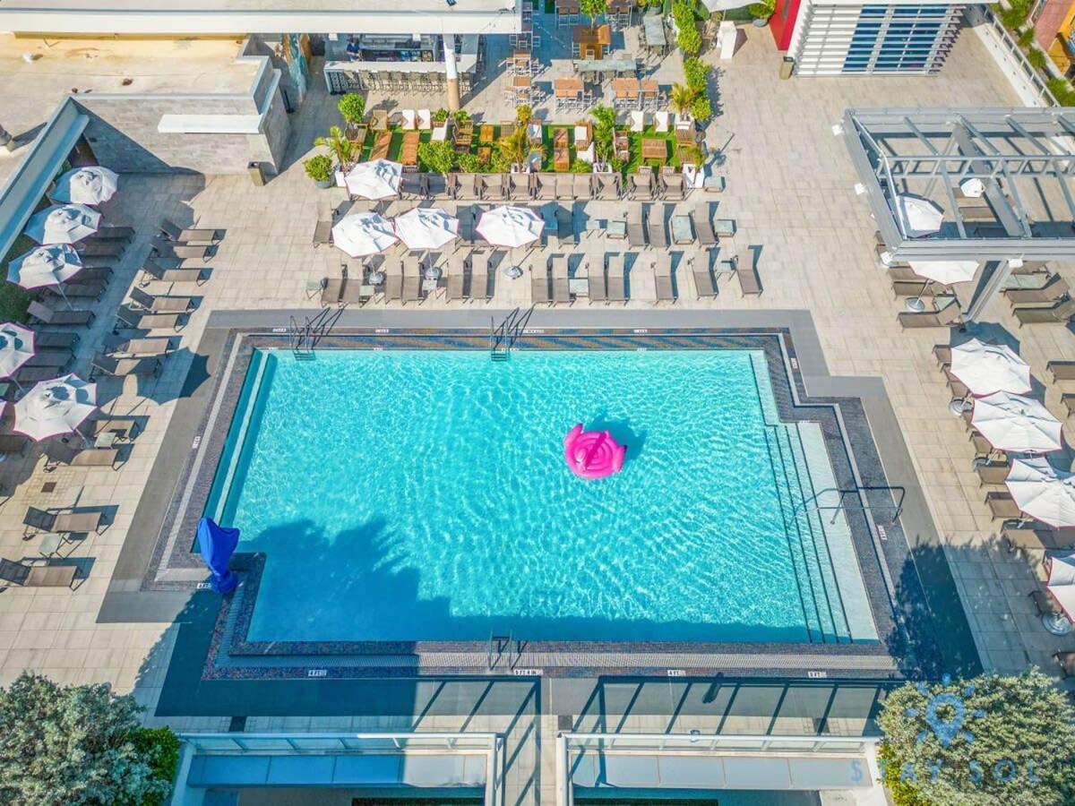 Beachfront Resort - Hot Tub & Pool- Near Beach Hollywood Extérieur photo
